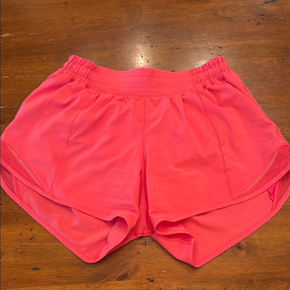 lululemon Hotty Hot shorts